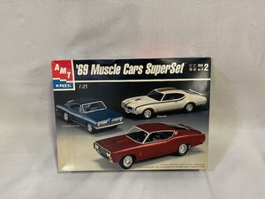 lot 51 image: Lot of 5 model cars - OPENED BOX