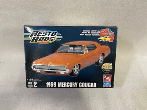 lot 42 image: Lot of 4 model cars - Opened Box