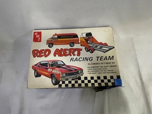 lot 48 image: Lot of 5 model cars - OPENED BOX