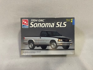 lot 45 image: Lot of 4 model cars - OPENED BOX