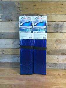 lot 49 image: Pair of Accordion Sun Shades for Vehicles