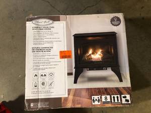 Pleasant Hearth 23.5 in. Compact 20,000 BTU Vent-Free Dual Fuel Gas Stove customer return see pictures