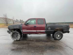 2004 Chevrolet Silverado 2500HD LS