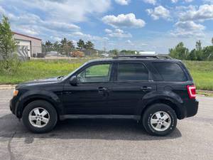 2011 Ford Escape XLT - AWD