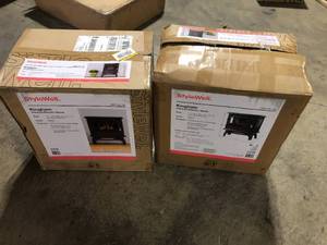 Lot of Kingham 400 sq. ft. Panoramic Infrared Electric Stove in Black with Electronic Thermostat customer return review pictures