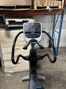 Precor EFX Elliptical  Like New