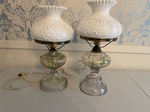 2 Vintage Table Lamps