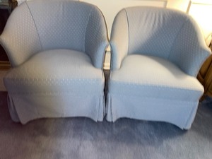 2 Barrel Back Arm Chairs
