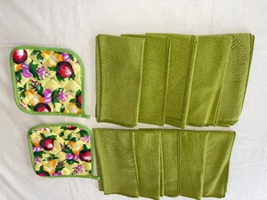 Misc Lot of napkins, pot holders, sink towels, table runners, and throws