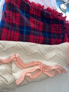 Lot of 3 bed throws