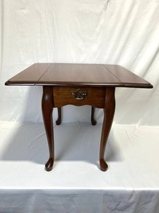 lot 22 image: Vintage Sold Wood Drop Leaf Side Table  w Faux Drawer (22 Tall x 28 Wide x 25 Deep)
