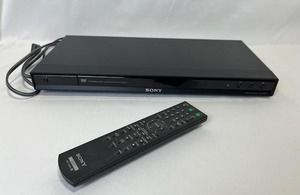 lot 32 image: Sony CDDVD Player (Model DVP-NS57P) with Remote in Working Condition