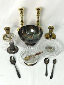 lot 46 image: Vintage Candlestick Holders and Community Silver Plate - Towle, Forbes Silver Co. (Stamped 970), Baldwin, Dublin K46