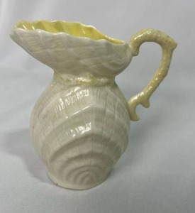 lot 51 image: Vintage Belleek Double Shell Pitcher (4 Tall)
