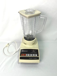 lot 70 image: Vintage Osterizer Pulse Matic Blender in Good Working Condition
