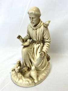 lot 94 image: The Valencia Collection 1981 Saint Francis of Assisi Figurine (6.5 Tall)