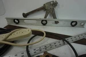 Garage Hand-Tools Work-Light Steel Metal Ruler Square Level Crowbar Etc.