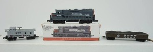 Collectible Readers Digest Mail Away Premium High Speed Diecast 164 Scale Toy Train Southern Pacific Railroad 9725 Locomotive with Original Box, Coal Car and 1064 Caboose