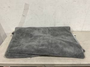Grey Floor Rug 107 x 71