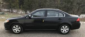 lot 11 image: 2009 Kia Optima LX