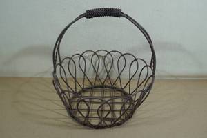 lot 207 image: Antique Metal Basket