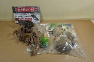 lot 227 image: Hermit Crab Tank Accessories