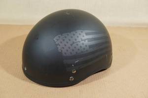 lot 231 image: Motorcycle Helmet -XXL
