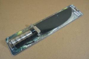 lot 239 image: 8 SurvivalHunting Knife