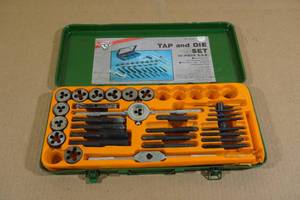 lot 242 image: Buffalo Tap & Die Set