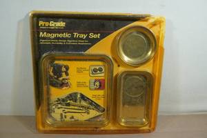lot 254 image: Pro Grade Magnetic Tray Set