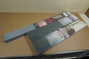 lot 256 image: 3 Sets of Mini Blinds