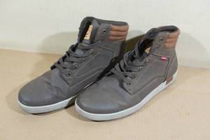 lot 291 image: Mens Levis Boots -Size 10
