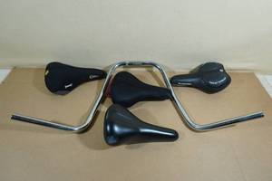 lot 292 image: 4 Bike Seats with Handle Bars