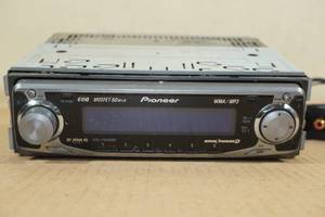 lot 299 image: Pioneer DEH-P4600MP CD Car Deck