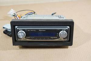 lot 300 image: Pioneer DEH-P2600 CD Car Deck