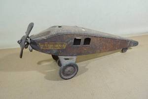 lot 304 image: Vintage Keystone Air Mail Pressed Tin Model Plane
