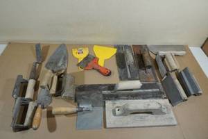 lot 47 image: Assorted Concrete-Work Tools