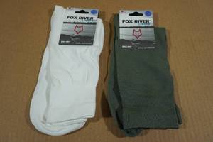 lot 55 image: 2 Pairs Fox River Wick Dry Lightweight Liners -Mens Large