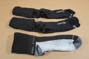 lot 56 image: 3 Pairs Mens Socks -L & XL