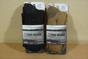 lot 59 image: 2 Pairs Fox River Military Medium Weight Socks -Mens Large