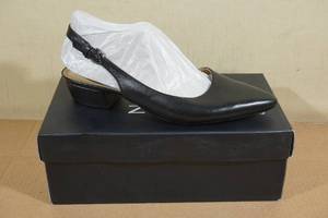 lot 86 image: Vionic Womens Black Leather Heels -Size 9