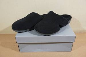 lot 89 image: Vionic Gemma Terry Slippers -Size 10