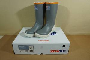 lot 95 image: Xtratuf Womens 12 Legacy Waterproof Boots -Size 8
