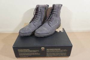 lot 96 image: Mens Dockers Lace-UpZip Boots -Size 9.5