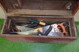 lot 111 image: Wooden Chest with Assorted Tools - Vintage Hand Saws