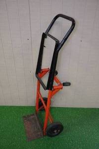 lot 114 image: 2 Wheel Dolly