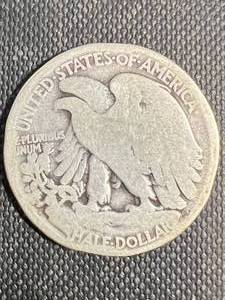 1921-D US WALKING LIBERTY HALF DOLLAR
