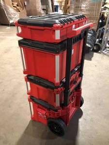 Milwaukee  PACKOUT 22 in. Modular Tool Box Storage System customer return see pictures