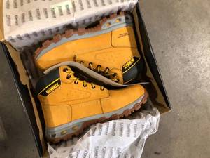 DEWALT Mens Halogen 6 Work Boots - Steel Toe - Wheat Size 10.5(M) review pictures