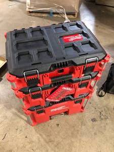 Milwaukee  PACKOUT 22 in. Modular Tool Box Storage System customer return review pictures